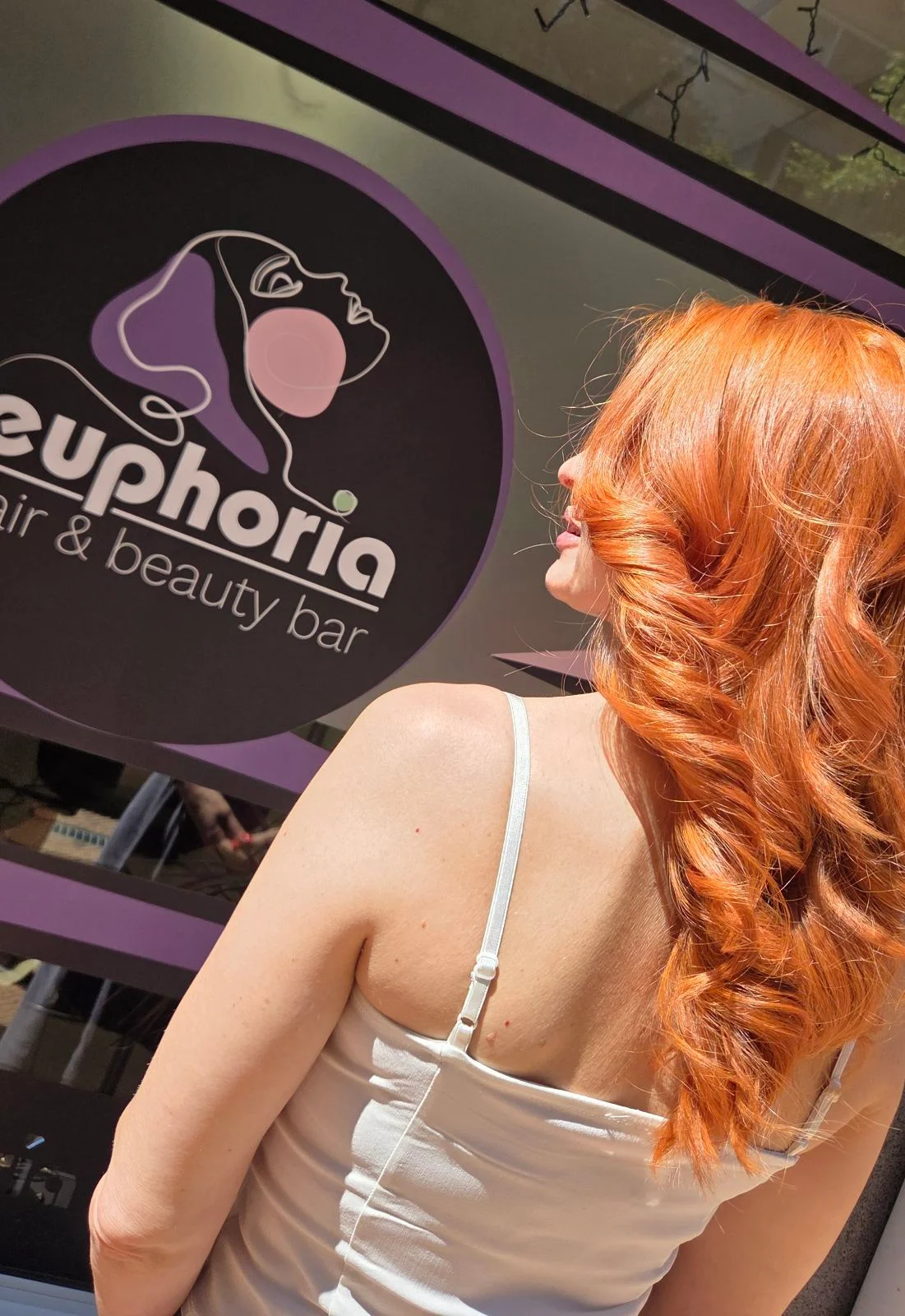 Euphoria Hair & Beauty Bar — работа от салона