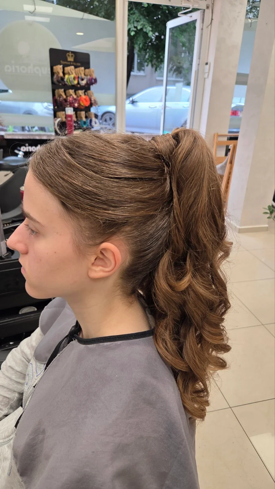 Euphoria Hair & Beauty Bar — работа от салона